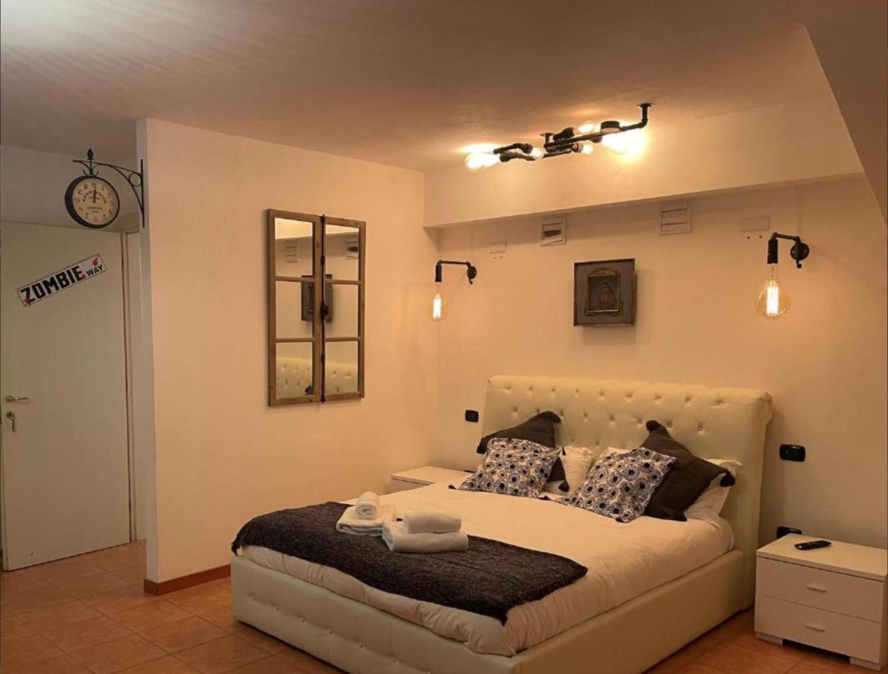 Bb Tortona Bed & Breakfast Milano Eksteriør bilde