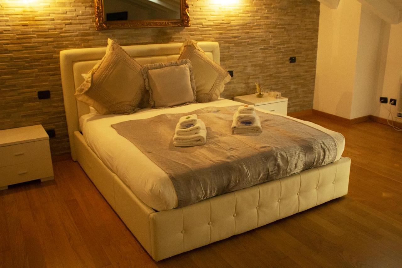 Bb Tortona Bed & Breakfast Milano Eksteriør bilde